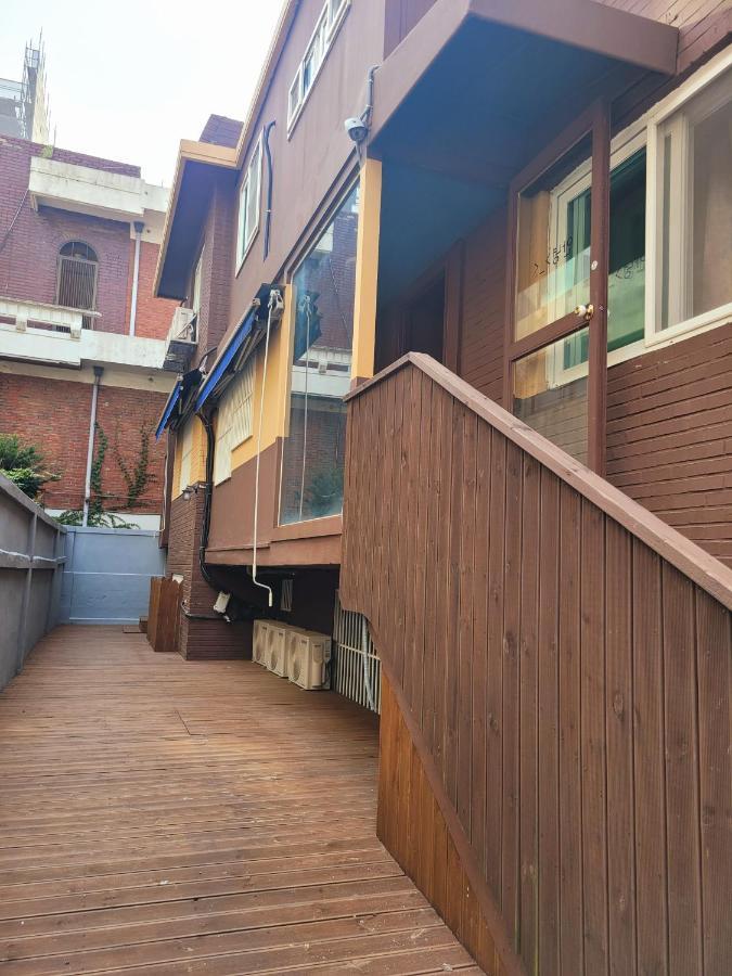 Good Guesthouse Сеул Екстериор снимка