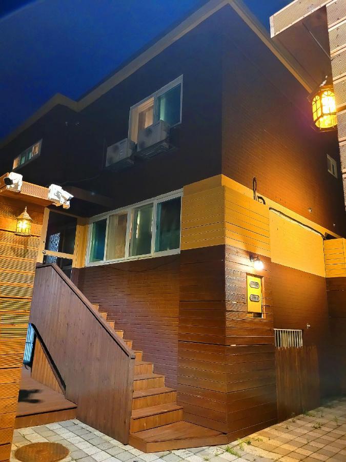 Good Guesthouse Сеул Екстериор снимка